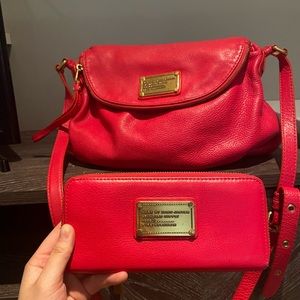 SOLD - MATCHING MARC JACOBS NATASHA Q RED CROSSBODY BAG WITH WALLET